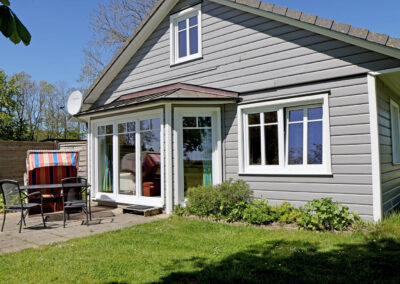 Haus Wasser Aussenansicht